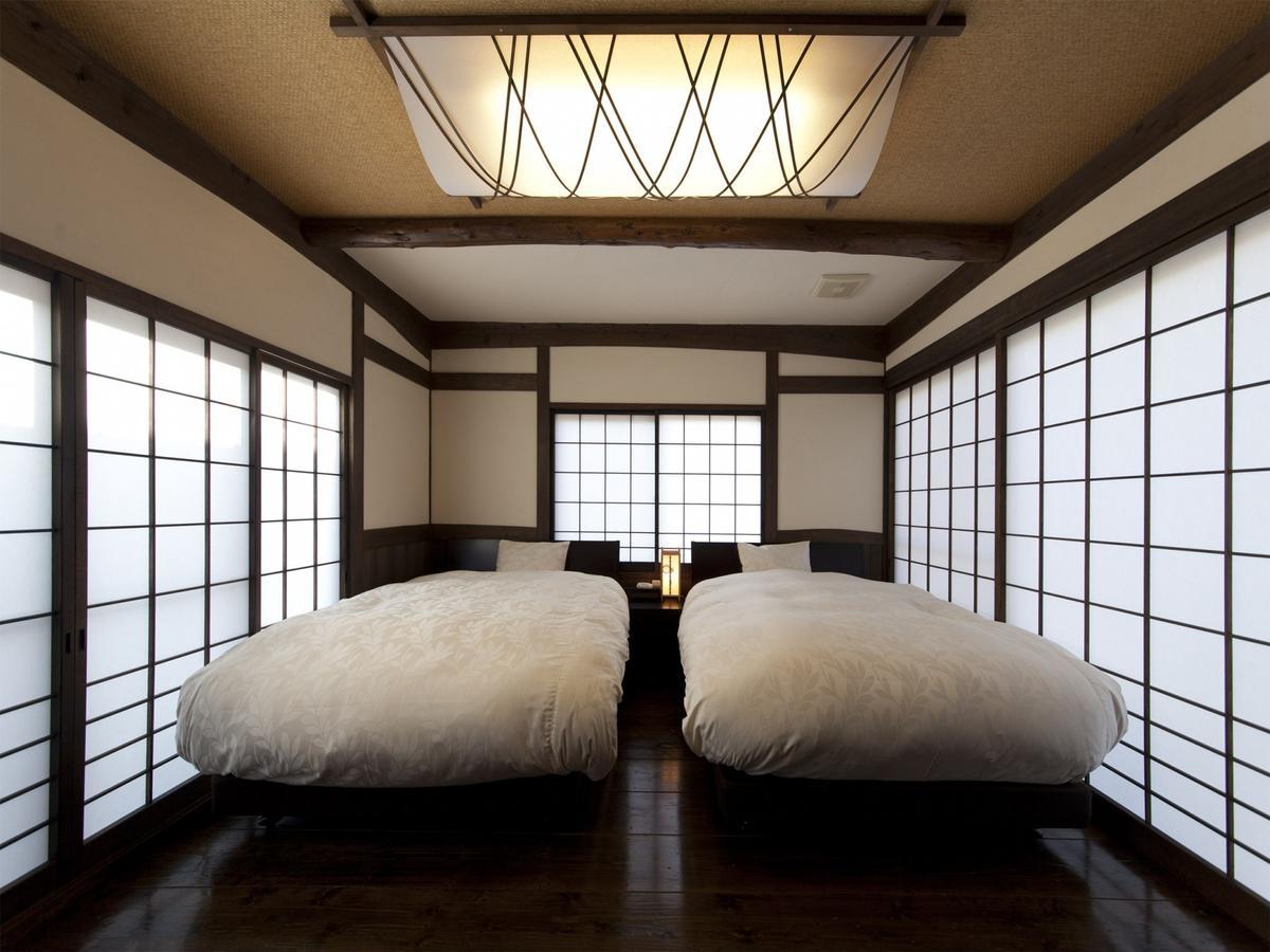 Hotel Gokuraku Onsen Takumi No Yado à Takaharu Extérieur photo