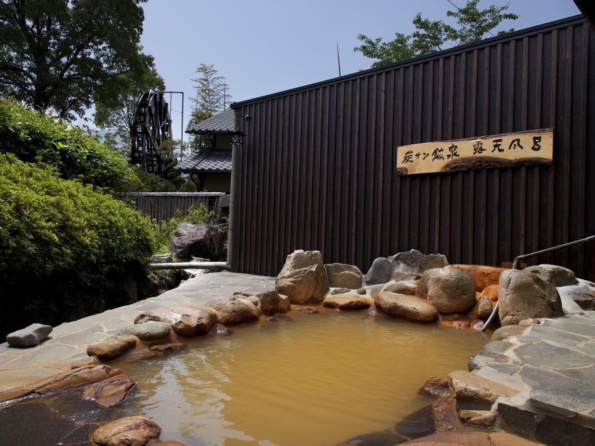 Hotel Gokuraku Onsen Takumi No Yado à Takaharu Extérieur photo