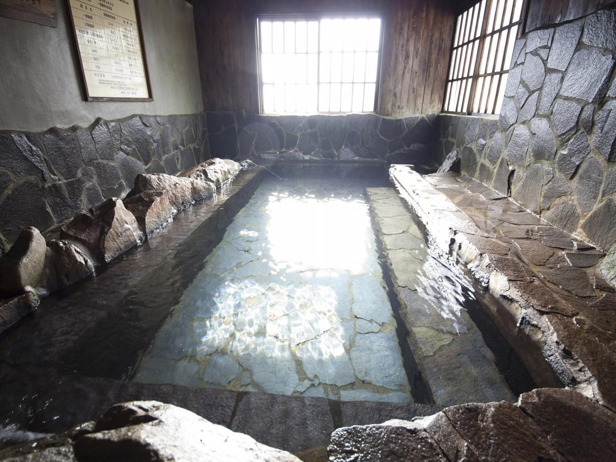 Hotel Gokuraku Onsen Takumi No Yado à Takaharu Extérieur photo