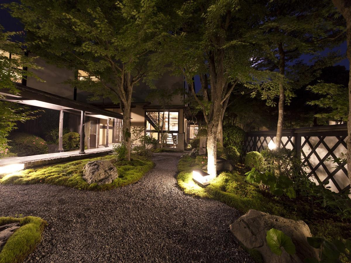 Hotel Gokuraku Onsen Takumi No Yado à Takaharu Extérieur photo